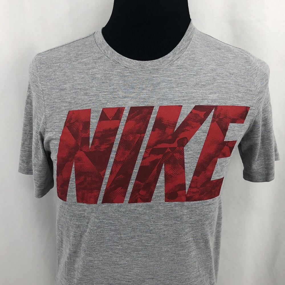 Nike Tee Athletic Cut Short Sleeve Spellout Large Logo Shirt 561416-06G Small